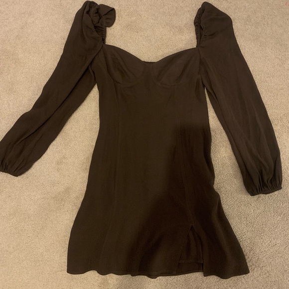 Aritzia Novella dress in dark brown - Picture 2 of 3